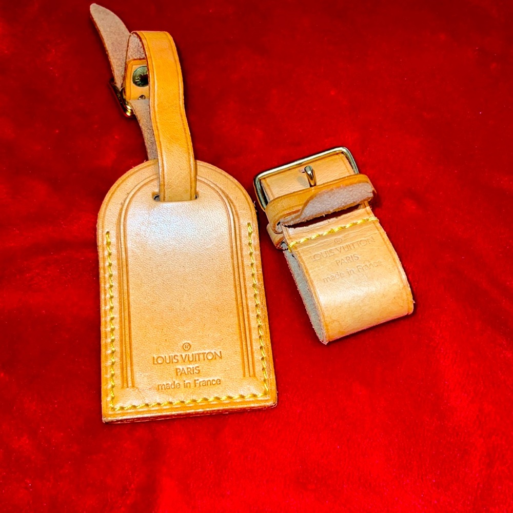 Louis Vuitton Poignant/Luggage Tag